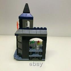 Complete Set LEGO Harry Potter Knockturn Alley (4720) Used