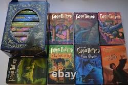 Harry Potter Complete Book Series in a Gift Box J. K. Rowling