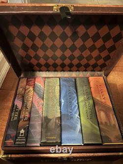 Harry Potter Complete Series Books 1-7 Set Case Best Offer Negotiable Free Ship