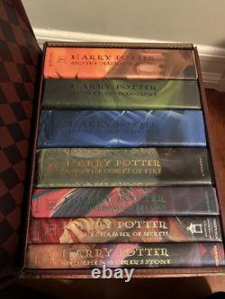 Harry Potter Complete Series Books 1-7 Set Case Best Offer Negotiable Free Ship