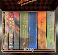 Harry Potter Hardcover Collectible Chest Box Complete Set + Film Wizardry book