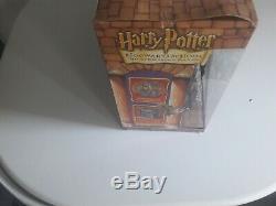 Harry Potter Mattel Hogwarts Castle NIB 2001 Polly Pocket Complete Electronic