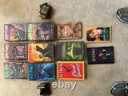 JK Rowlings Complete Set of Harry Potter True First American Editions +Bonus