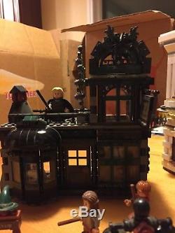 LEGO 10217 Harry Potter Diagon Alley 100% Complete with minifigures+instructions