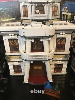LEGO 10217 Harry Potter Diagon Alley 99% Complete Includes all Minifigs +Manuals