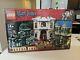 Lego 10217 Harry Potter Diagon Alley Complete With Box, Instructions Minifigs