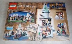 LEGO 2001 Harry Potter 4709 Hogwarts Castle Complete Set with Box and Manual