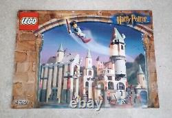 LEGO 2001 Harry Potter 4709 Hogwarts Castle Complete Set with Box and Manual