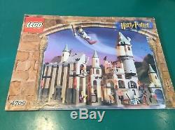 LEGO 4709 Harry Potter Hogwarts Castle 1st Ed, 9 Figs 100% Complete, Gift Box