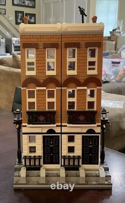 LEGO Harry Potter 12 Grimmauld Place 76408 Complete Set Minifigures 1083 Pieces