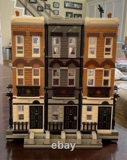 LEGO Harry Potter 12 Grimmauld Place 76408 Complete Set Minifigures 1083 Pieces