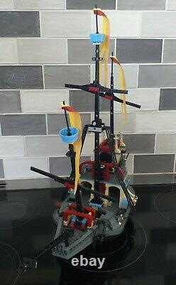 LEGO Harry Potter 4768 The Durmstrang Ship 100% complete, instructions, box