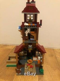 LEGO Harry Potter 4840 The Burrow 100% Complete. All minifigs and Pig