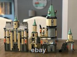 LEGO Harry Potter Hogwarts Castle 4709 (Used, 100% Complete, GREAT Condition)