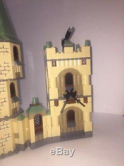 LEGO Harry Potter Hogwarts Castle (4842) 99% Complete