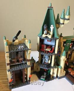 LEGO Harry Potter Hogwarts Castle 4842 Near Complete Missing Some Pieces Vintage