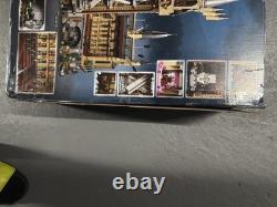 LEGO Harry Potter Hogwarts Castle 71043 Complete Set (DAMAGED BOX)