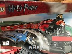 LEGO Harry Potter Hogwarts Express Complete withfigures. Set #4841 Retired 2010