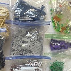 LEGO Harry Potter Hogwarts Icons Collectors' Edition (76391) Mostly Complete