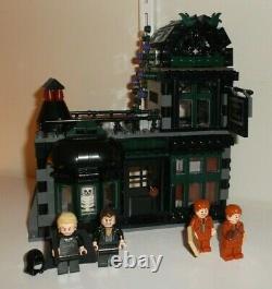Lego 10217 Harry Potter Diagon Alley complete with manuals EUC