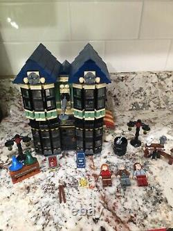 Lego Harry Potter Diagon Alley (10217) Complete, w Minifigs, Instructions & Box