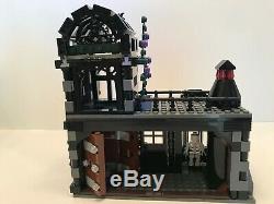 Lego Harry Potter Diagon Alley (10217) Complete with 12 Minifigs & Manual MINT