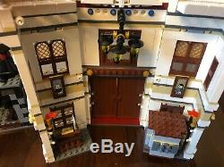 Lego Harry Potter Diagon Alley Set # 10217 99% complete