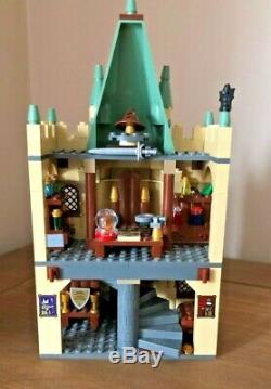 Lego Harry Potter Hogwarts Castle (4842) complete incl minifigures