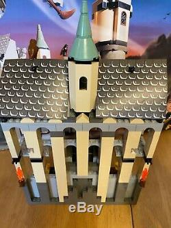 Lego harry potter set 4709 hogwarts castle 2001 complete