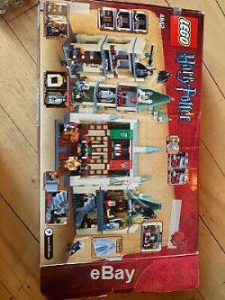 Retired LEGO Harry Potter Hogwart's Castle 2010 (4842) 99% Complete