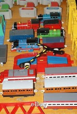 Tomy Trains Super Deluxe City Railway Set Complete In Box Thomas