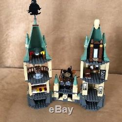 4867 Lego Complete Harry Potter, Figurines De L'école De Châteaux De Poudlard, Prof Lupin