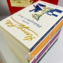 Coffret complet de la collection signature Harry Potter, livres de poche, J. K. Rowling