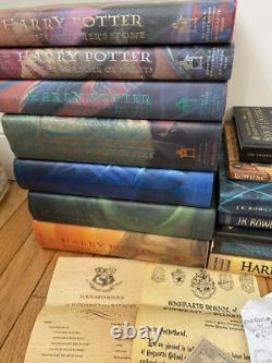 Coffret complet de livres en édition reliée Harry Potter, livre 5, extras et lettre