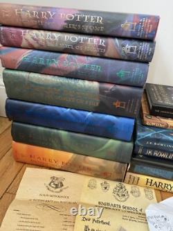 Coffret complet de livres en édition reliée Harry Potter, livre 5, extras et lettre