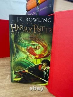 Coffret de 7 livres brochés Harry Potter complet J. K. Rowling avec étui