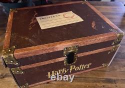 Coffret en carton rigide complet de 7 livres Harry Potter + autocollants