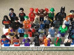 Collection Complète Complète De 210 Figurines Lego DC Comics Et De 3 Grandes Figues
