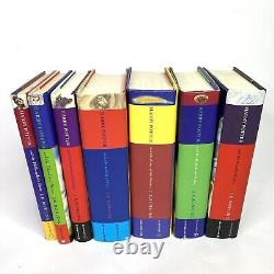 Collection complète Harry Potter Livres 1-7 en relié avec couverture rigide par J K Rowling