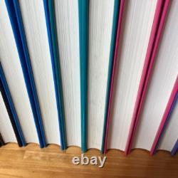 ENSEMBLE COMPLET DE 11 LIVRES HARRY POTTER ÉDITION JAPONAISE EN COFFRET ENFONCÉ USAGÉ