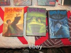 Également Harry Potter Série Complète Livres 1-7! Couverture Rigide! Par J. K. Rowling