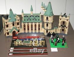 Ensemble Lego Harry Potter 4842 Le Château De Poudlard Complète 11 Figurines 2010 Retraité