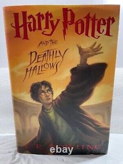 Ensemble complet de 8 premières éditions américaines reliées de Harry Potter, incluant le livre #2.