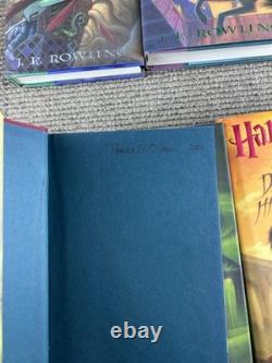 Ensemble complet de Harry Potter en édition reliée, 1ère édition américaine, 2 livres sont des 1ères impressions