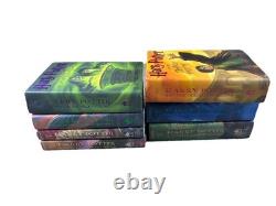 Ensemble complet de Harry Potter en édition reliée, 1ère édition américaine, 2 livres sont des 1ères impressions