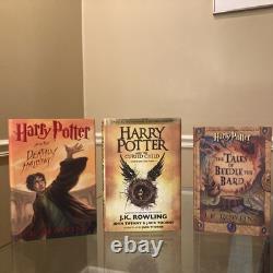Ensemble complet de Harry Potter en édition reliée comprenant les premières éditions, 9 livres de JK Rowling