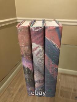 Ensemble complet de Harry Potter en édition reliée comprenant les premières éditions, 9 livres de JK Rowling