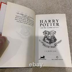 Ensemble complet de la série Harry Potter comprenant 9 livres de poche et couverture rigide, y compris Les Contes de Beedle le Barde.