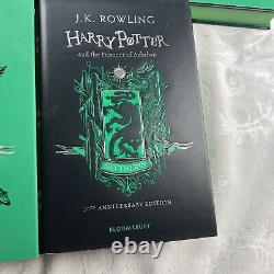 Ensemble complet de livres HARRY POTTER en reliure rigide vert Slytherin avec jaquettes 1-7