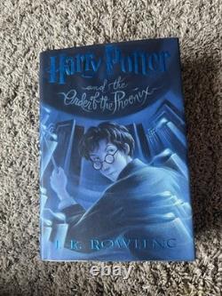 Ensemble complet de livres Harry Potter en reliure rigide, lots 1-7, 6 premières éditions américaines + 1 édition de collection